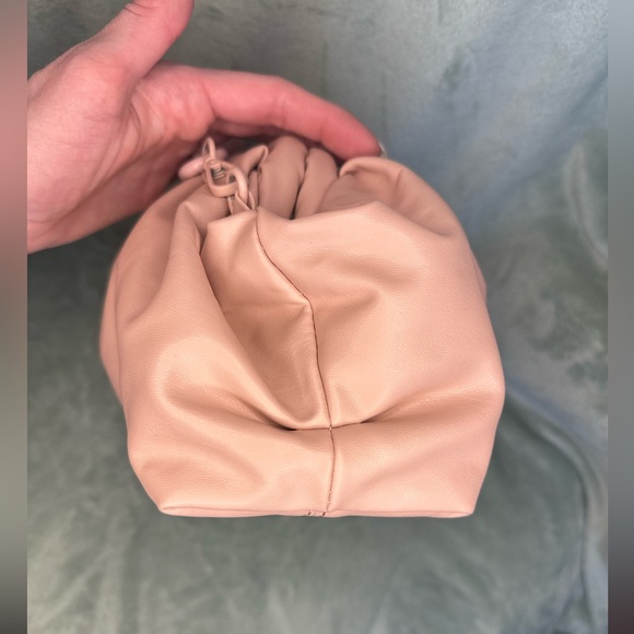 Badgley Mischka Blush Pink Chain-Strap Wrapped Frame Clutch Shoulder Bag - Picture 6 of 12